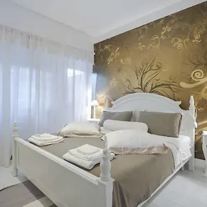 https://connys-home.it-romehotels.com